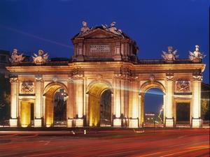 Porta di Alcal� Madrid